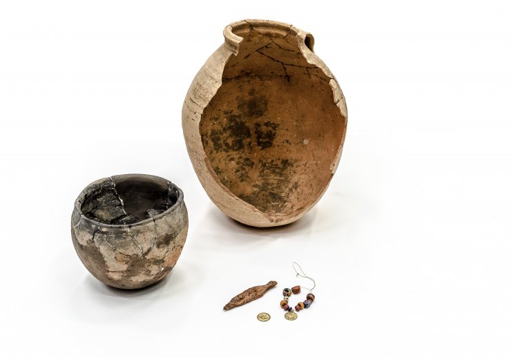 Grabbeigaben als Fundstücke archäologischer Ausgrabungen in Bochum